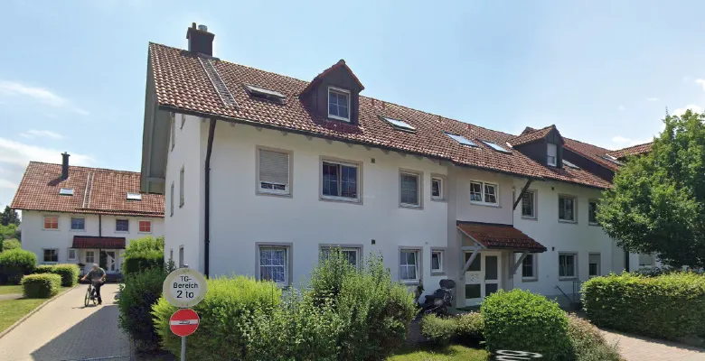 Mehrhausanlage mit 14 Wohnungen, 7 Reihenhäusern und Doppelhaus in Germaringen · Tiefgarage mit 20 Stellplätzen