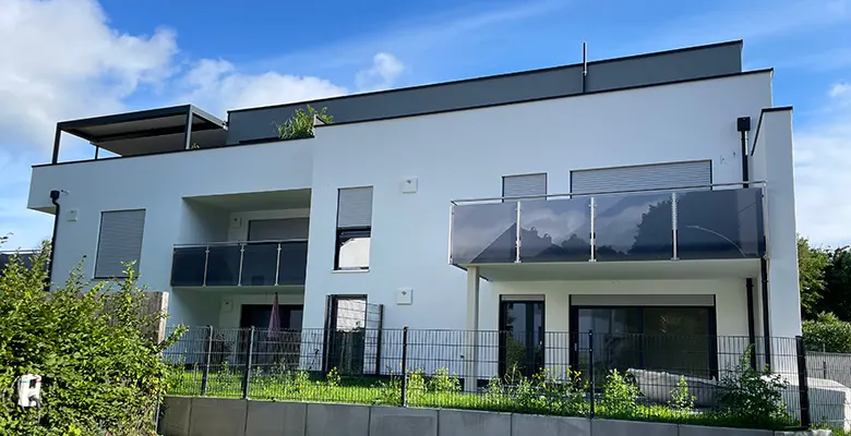 Neubau mit 8 Wohnungen und 8 TG-Stellplätzen in Kaufbeuren